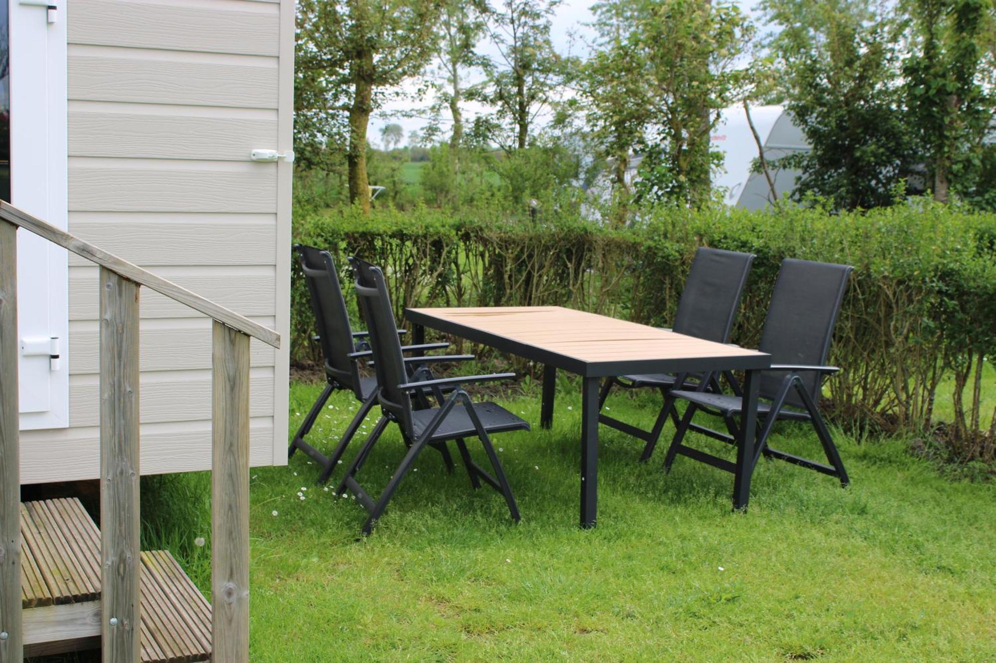Minicamping Zonnehoek Chalet Biggekerke