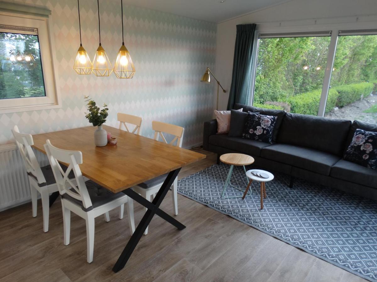 Minicamping Zonnehoek Chalet Biggekerke